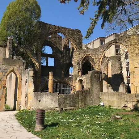 Serenite Pontiffroy Apartment